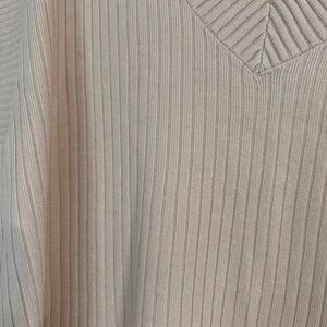 Elegant Cream Ribbed Sweater